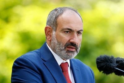 Pashinyan puts Armenia up for auction between Russia and West