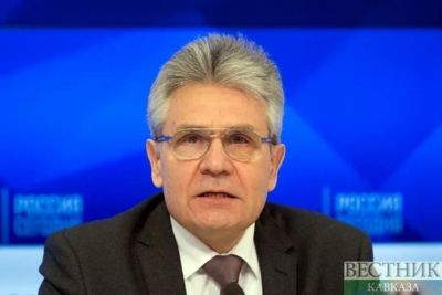 Ilham Aliyev meets with the President of the Russian Academy of Sciences