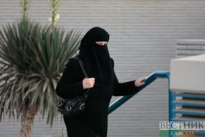 Afghan women ordered to wear hijabs
