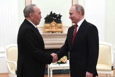 Putin welcomes Nazarbayev in Moscow