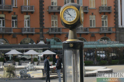 Tourists from Russia stuck in Yerevan