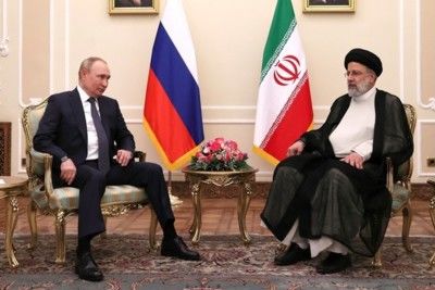 Putin and Raisi discuss Iran's future in BRICS