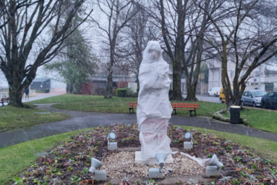 French resort refutes reports of Natavan statue demolition