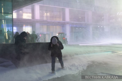 Heavy snowfall engulfs Moscow: snow storm hits capital