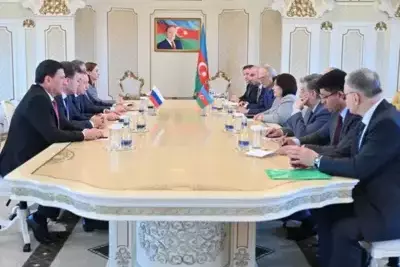 St. Petersburg governor holds meeting with Milli Majlis speaker in Baku
