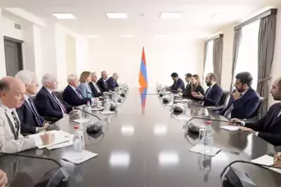 Armenia and U.S. discuss political dialogue and regional situation