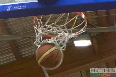 Azerbaijan national team beat Armenia and reach 1/2 finals of U18 Basketball Championship