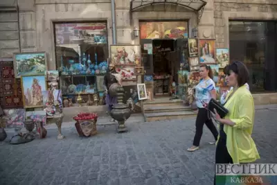 Russia tops in tourist arrivals to Azerbaijan