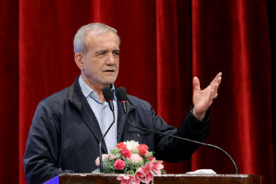 Iranian President to visit Azerbaijan on April 28